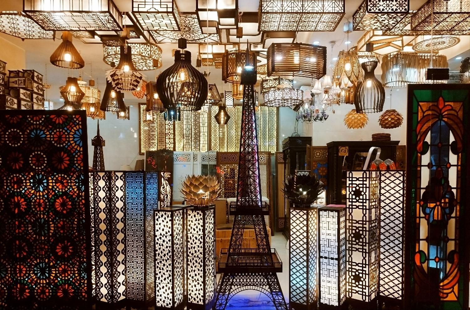 آویز تک شاخه ( لوستر چوبی ) طرح برگ کد 19|لوستر و چراغ آویز|تبریز, |دیوار