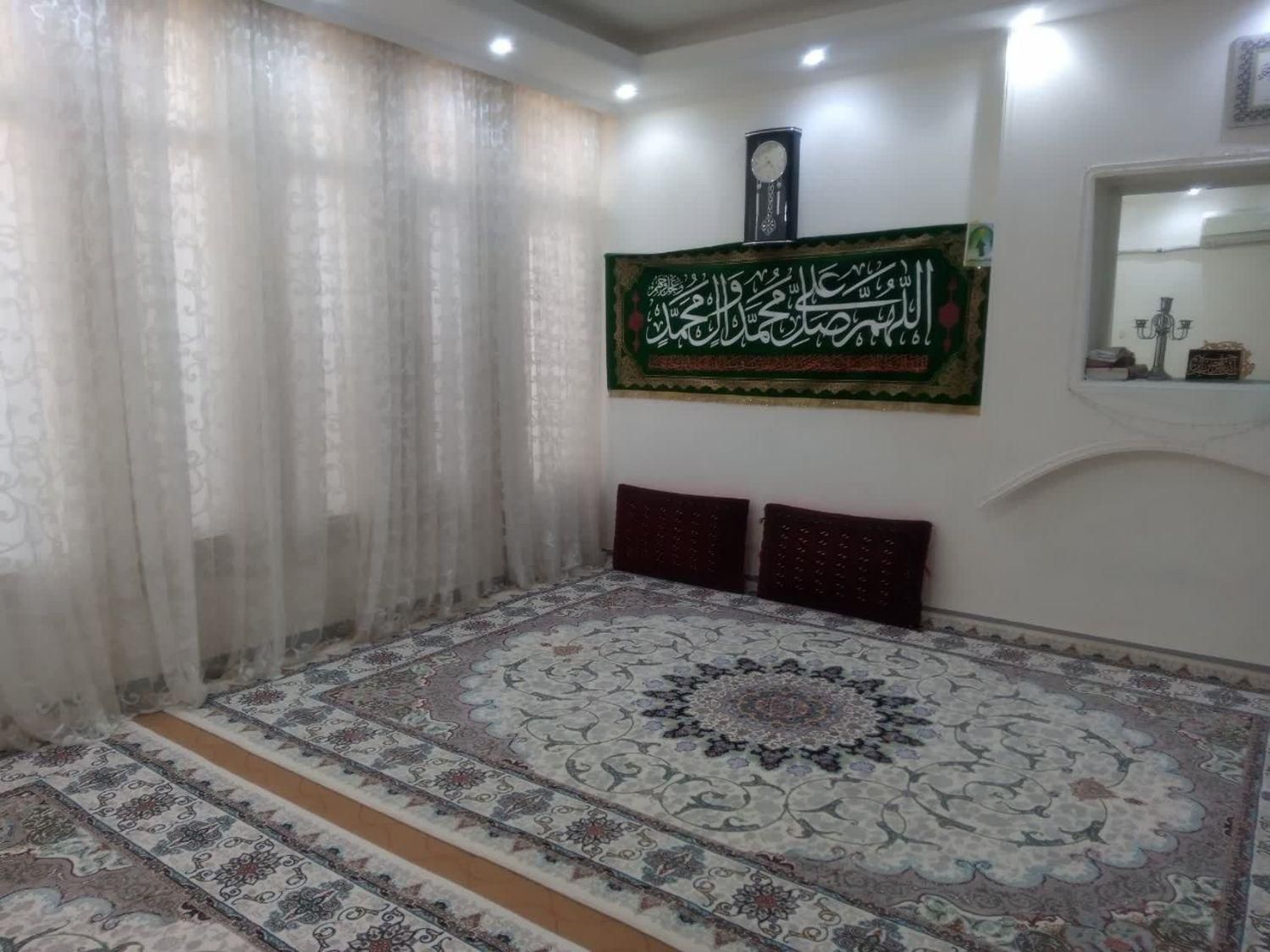 اجاره روزانه منزل۱۸۰متری در۲طبقه پارکینگ وکولرگازی|اجارهٔ کوتاه‌مدت آپارتمان و سوئیت|قم, سراجه (۱۵ خرداد)|دیوار