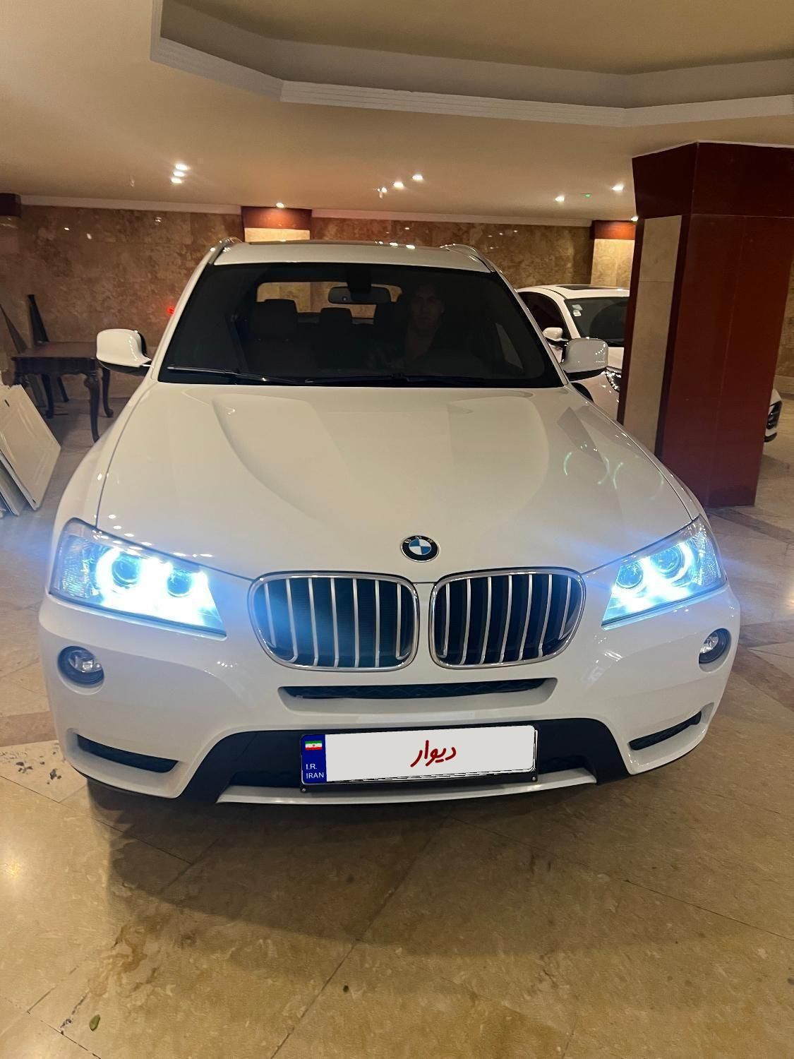 بی‌ام‌و X3 28i، مدل ۲۰۱۴|خودرو سواری و وانت|تهران, کامرانیه|دیوار