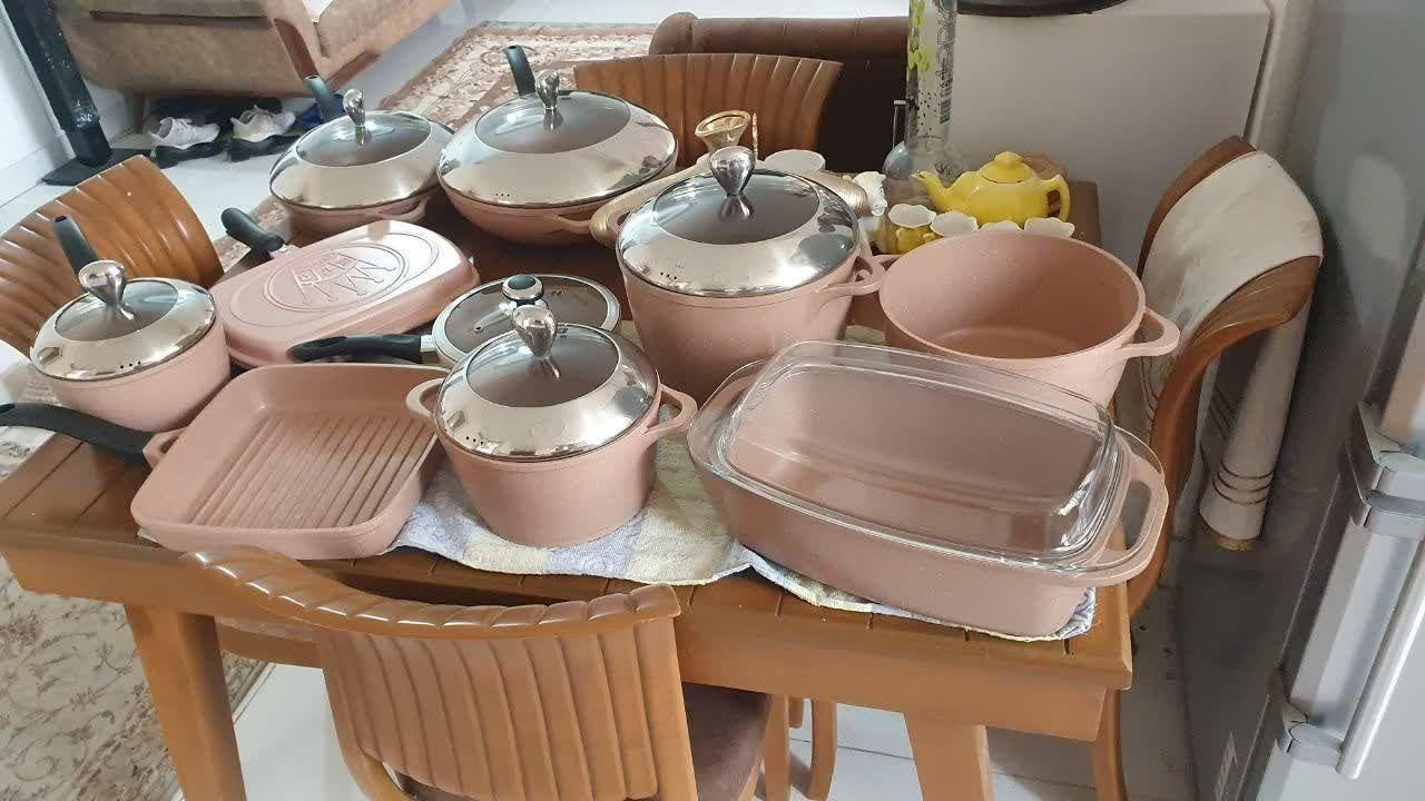 مگه میشه قابلمه تا خش میفته بندازی بیرون|ظروف پختوپز|مشهد, تلگرد|دیوار