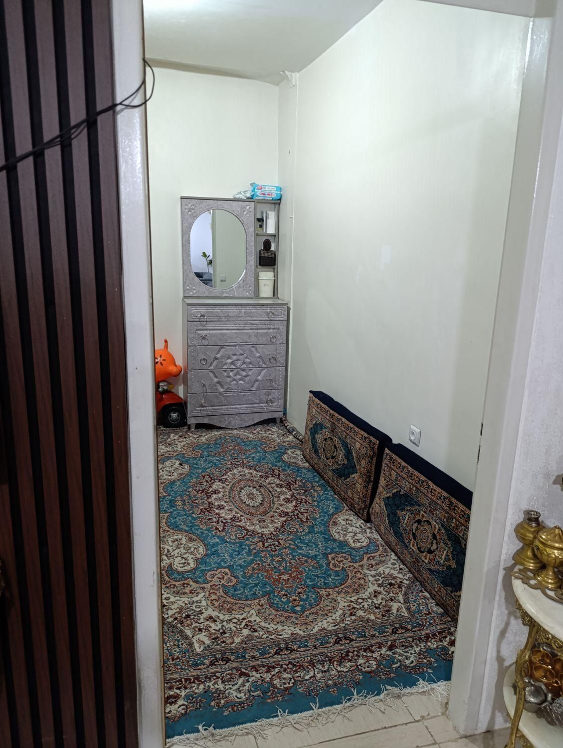 فروش آپارتمان ۵۷ متری ۱ خوابه طبقه ۱ در خاک سفید|فروش آپارتمان|تهران, خاک سفید|دیوار