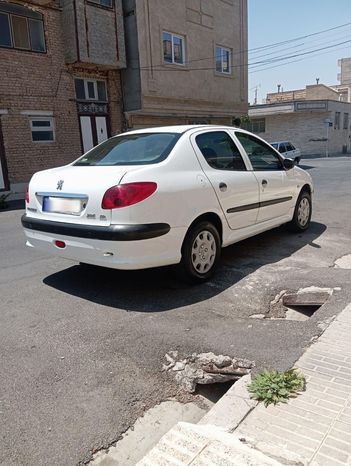 پژو 206 SD V8، مدل ۱۳۹۶کم کار استثنایی|خودرو سواری و وانت|تبریز, |دیوار