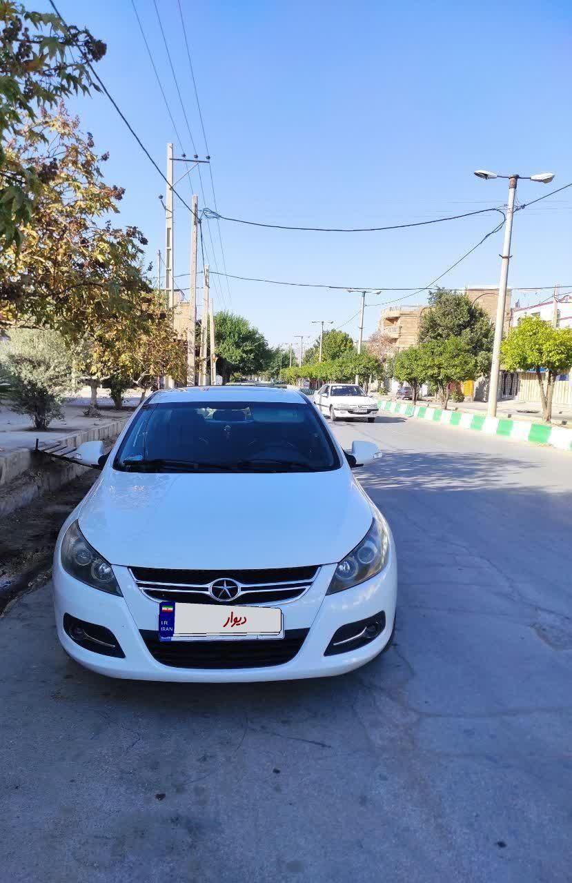جک J5 دنده‌ای 1500cc، مدل ۱۳۹۵|خودرو سواری و وانت|شیراز, عفیف‌آباد|دیوار