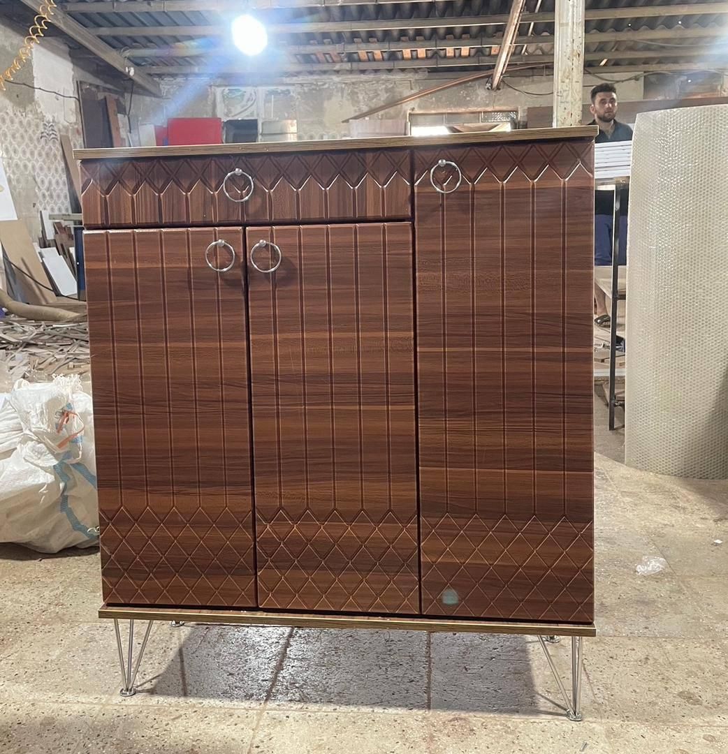 جاکفشی سه درب کشودار mdf|جاکفشی، کمد، دراور|چهاردانگه (تهران), |دیوار
