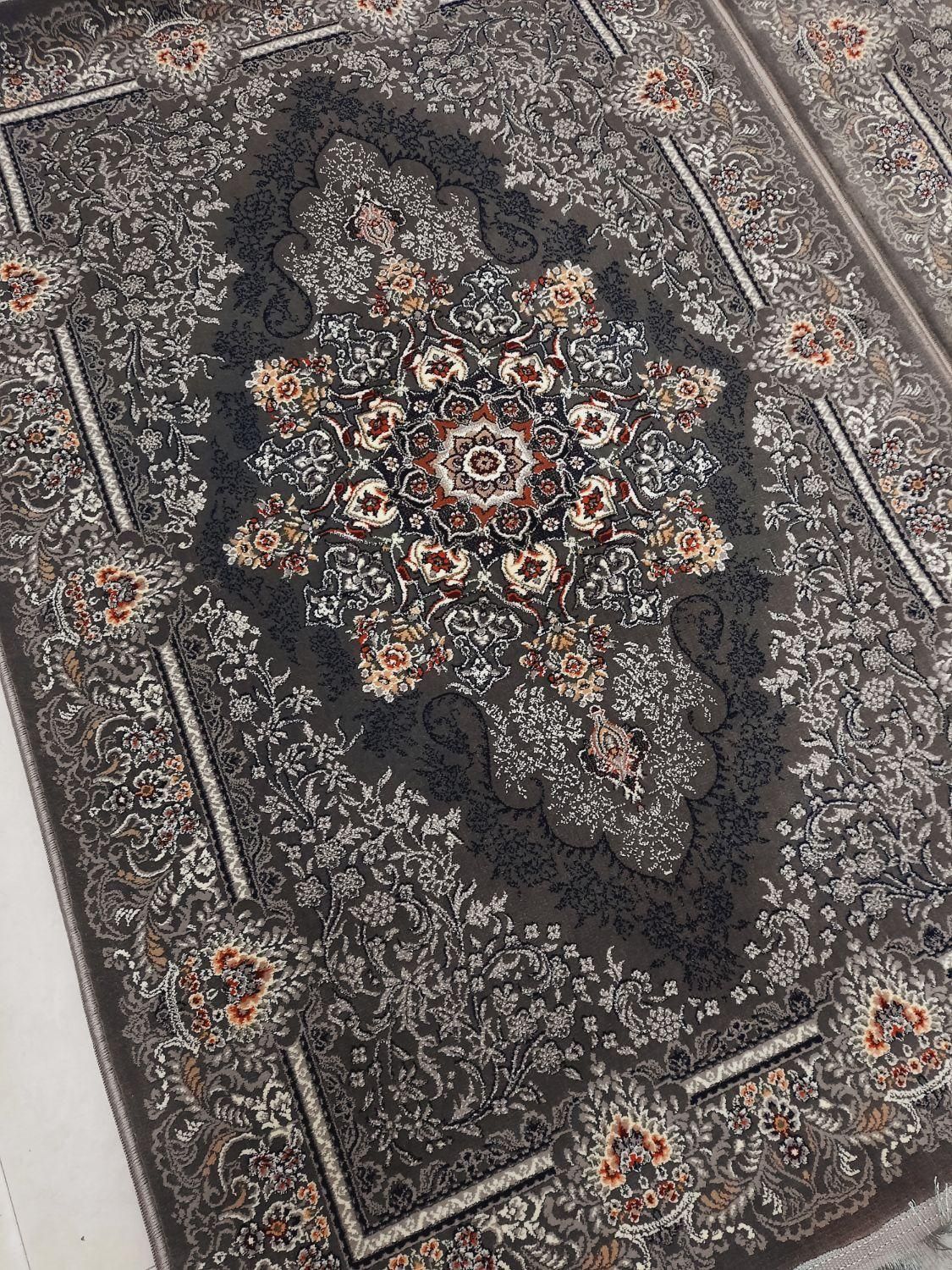 کناره ماشینی ۷۰۰شانه نو گلیم|فرش|تبریز, |دیوار