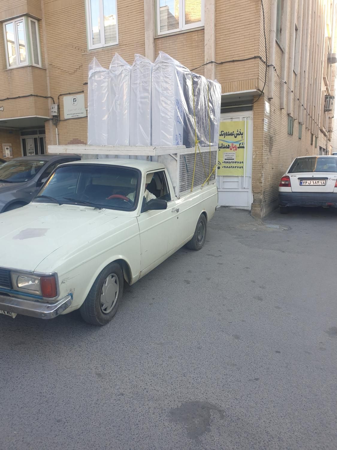 تولید تخت تاشو تشک اصل رویال تخت کمجا|جاکفشی، کمد، دراور|همدان, |دیوار