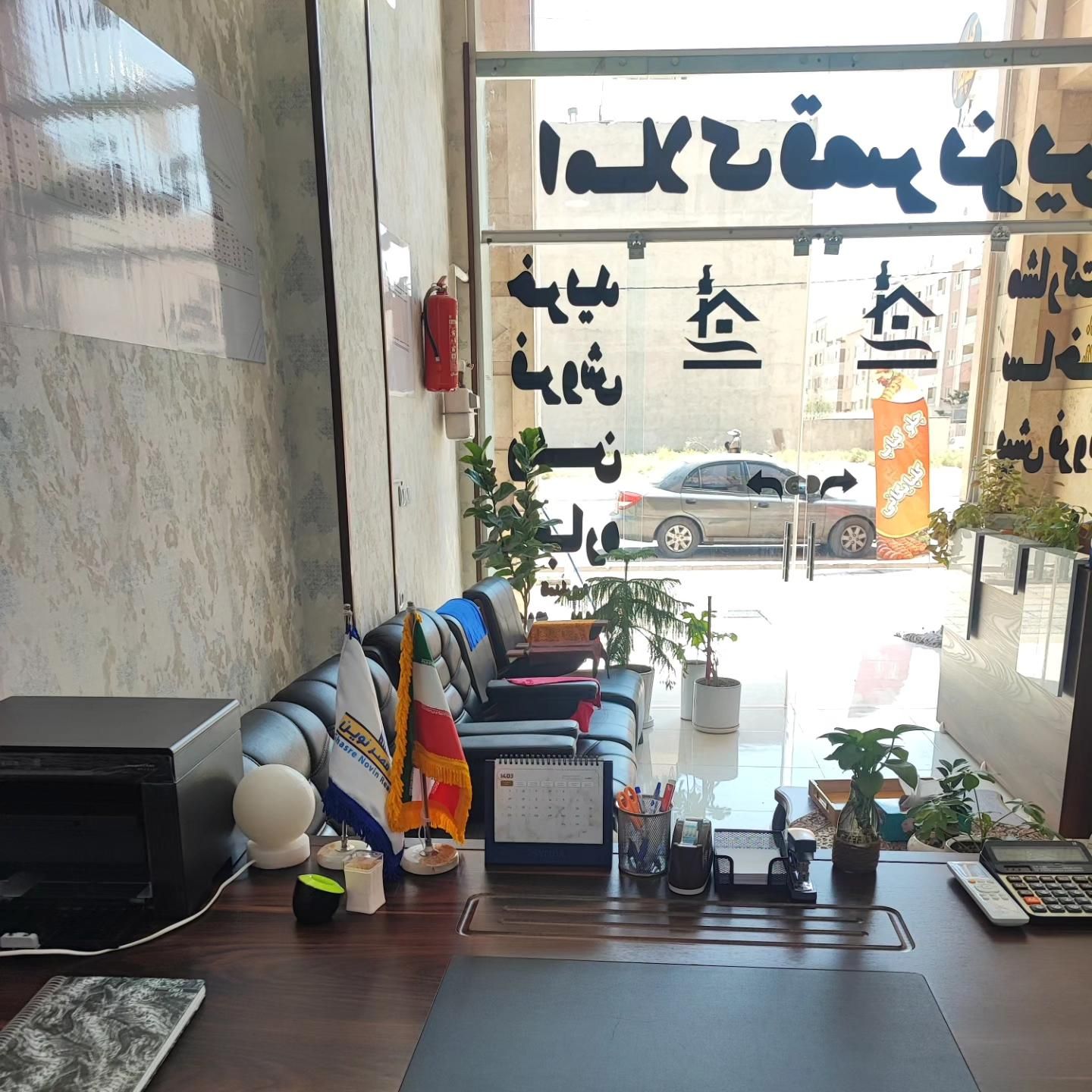 رهن و اجاره مغازه/ 45متری/برخیابان اصلی توحیدی راد|اجارهٔ مغازه و غرفه|شیراز, شهرک فرهنگیان|دیوار