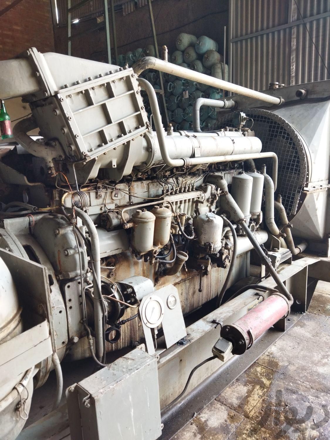 موتور ژنراتور دویتس المان ۸سیلندر دیزل ژنراتور|ماشین‌آلات صنعتی|تهران, شیوا|دیوار