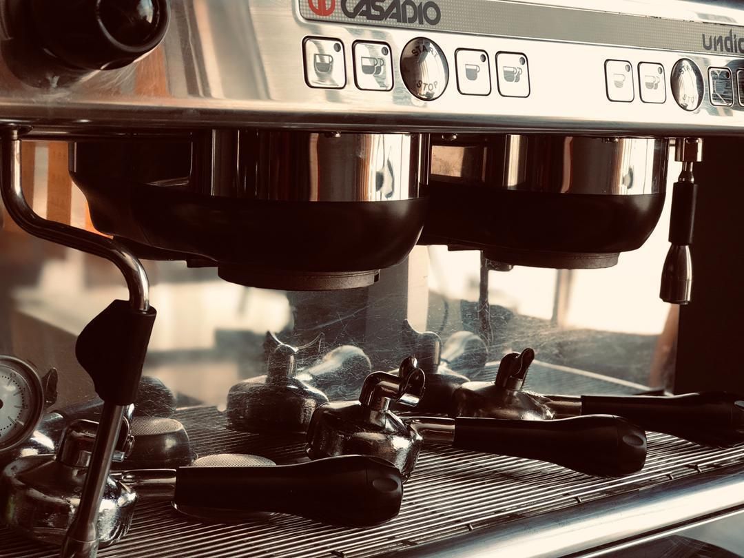 اشتغال وآموزش باریستا،کافی شاپ(فنی وحرفه ای)|استخدام خدمات فروشگاه و رستوران|مشهد, آزادشهر|دیوار