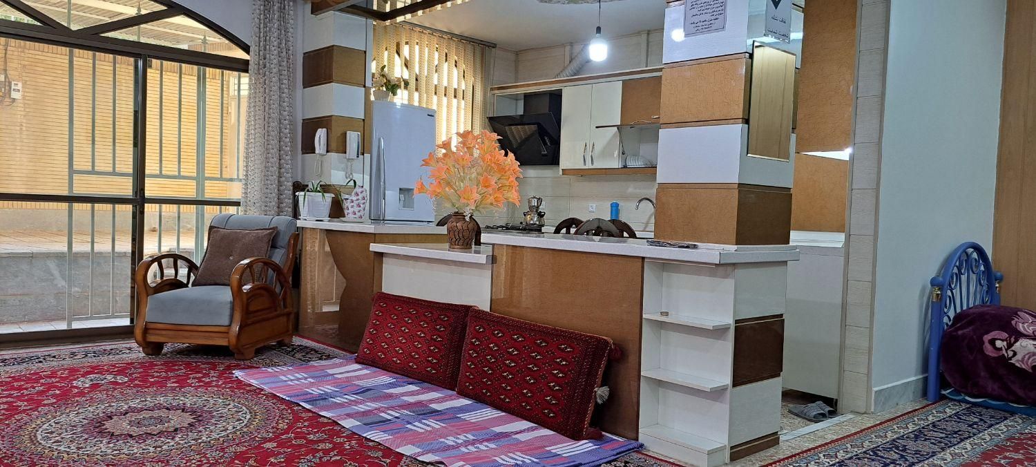 اجاره روزانه|اجارهٔ کوتاه‌مدت آپارتمان و سوئیت|اصفهان, درب کوشک|دیوار