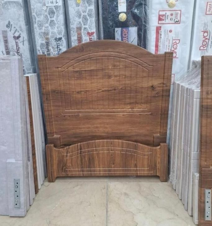 تخت خواب یک نفره حاجی پور(تختخواب۱یکنفره)تشک فرنو|تخت و سرویس خواب|مشهد, حسین‌آباد|دیوار