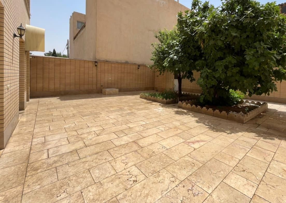 ۱۲۵ متر سه خواب/۱۱۰ متر حیاط دربست/ تاپ لوکیشن|فروش آپارتمان|اصفهان, طامه|دیوار