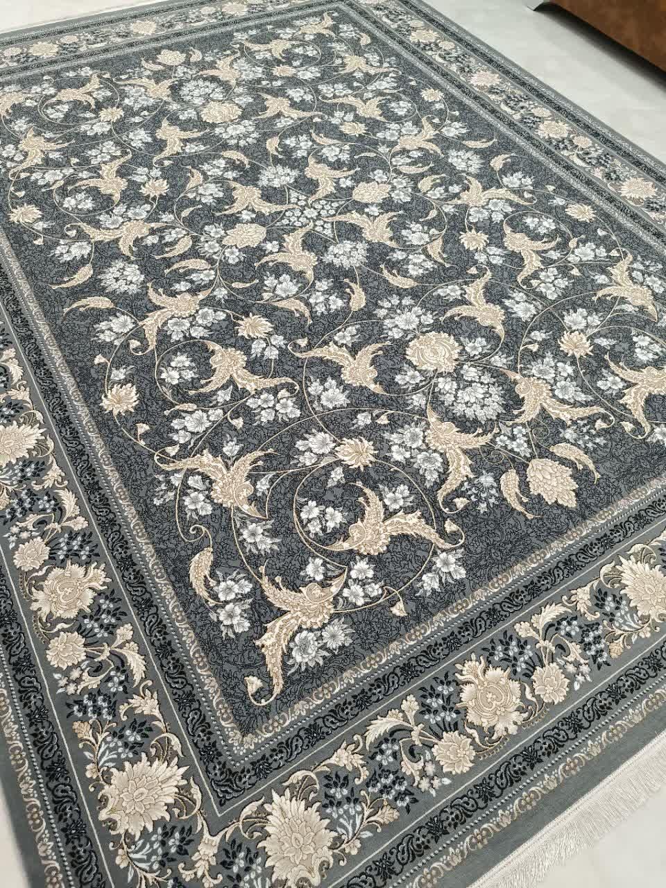 فرش 700شانه افشان طلاکوب|فرش|ورامین, |دیوار