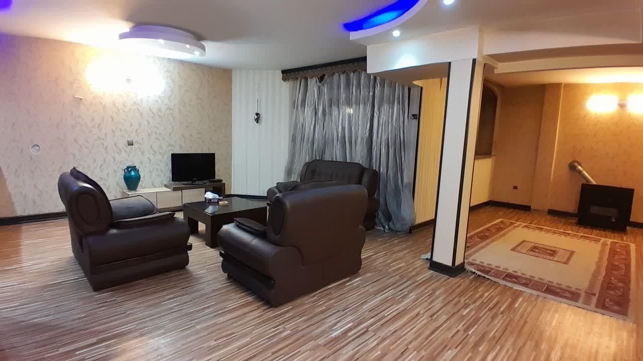 با نمایی زیبا لوکیشن نقش جهان یه خواب دو خواب|اجارهٔ کوتاه‌مدت آپارتمان و سوئیت|اصفهان, احمدآباد|دیوار