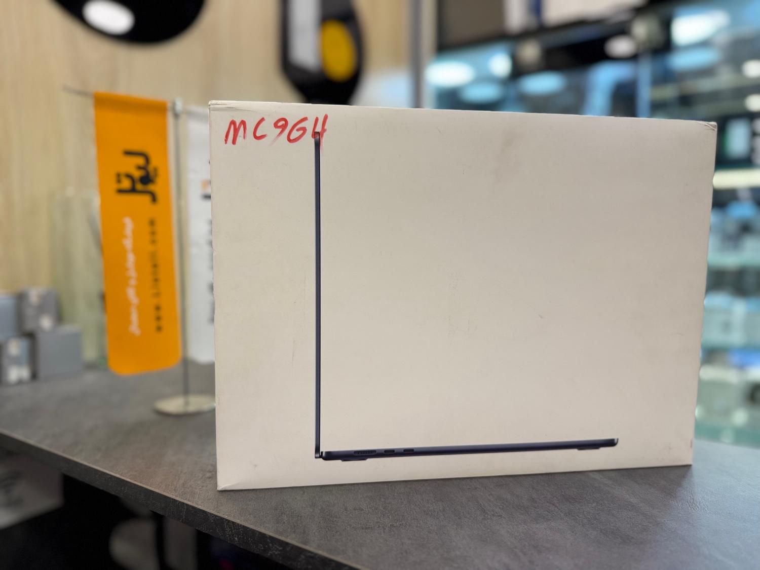 مک بوک ایر ۱۵ MC9G4 (m3/16256)|رایانه همراه|تهران, جمهوری|دیوار