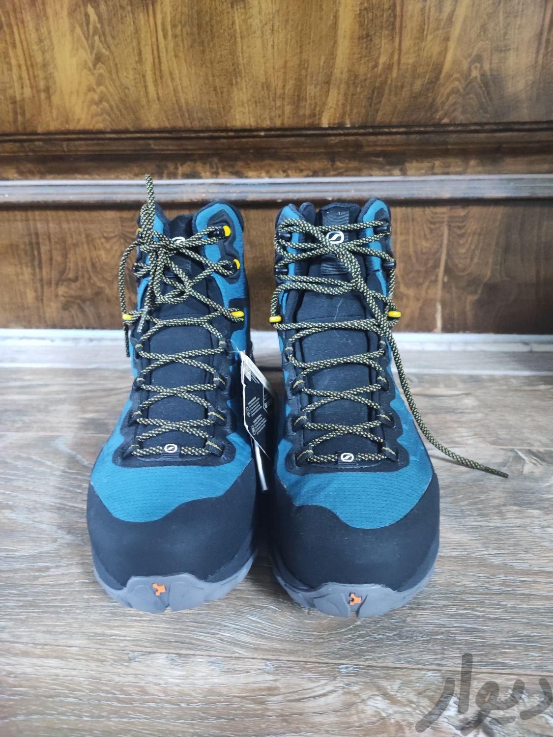 کفش کوهنوردی اسکارپا اورجینال|کوهنوردی و کمپینگ|مشهد, نوفل لوشاتو|دیوار