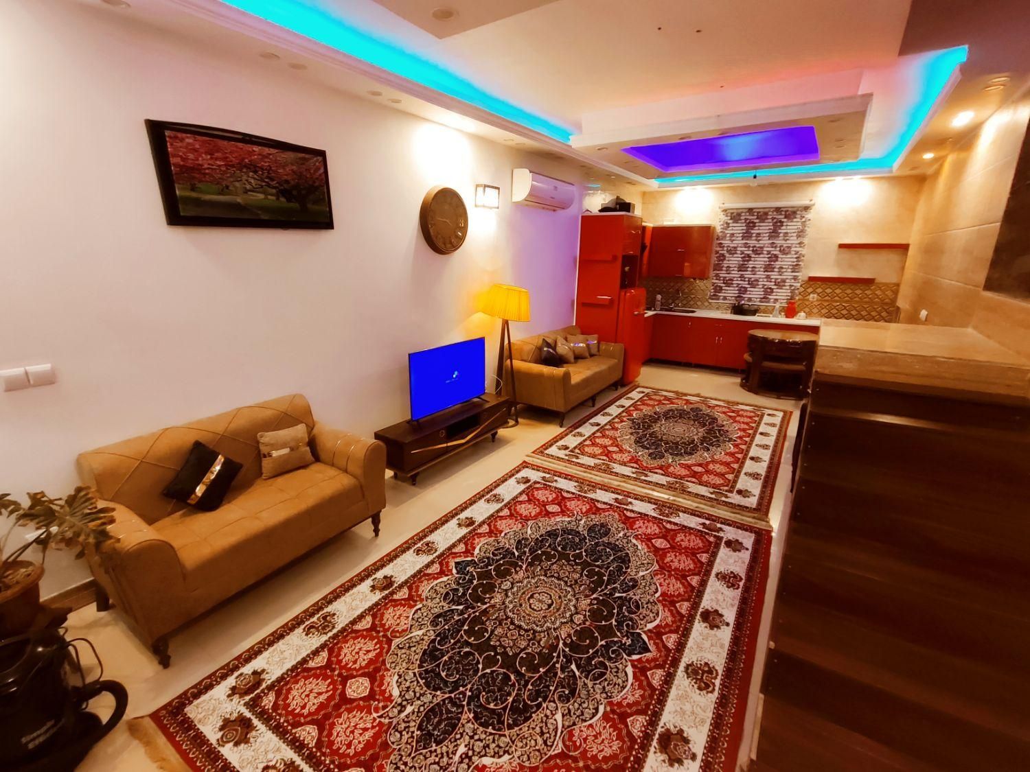 ویلا استخردار مخصوص خانواده خیلی تمیز|اجارهٔ کوتاه‌مدت ویلا و باغ|ساری, |دیوار