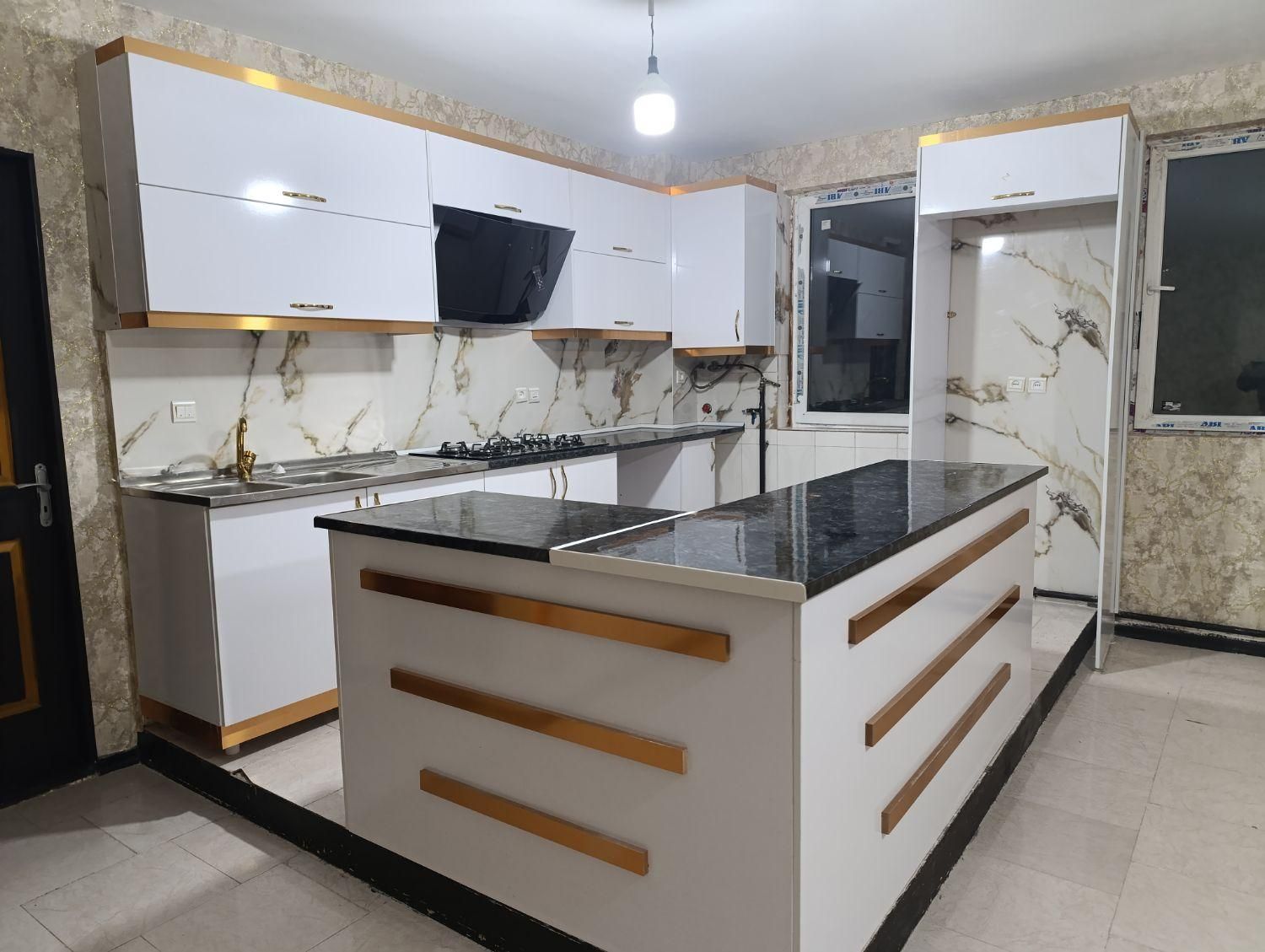 مشاور املاک مرکزی دیپلمات قرچک/ورامین/پیشوا/|فروش آپارتمان|پیشوا, |دیوار