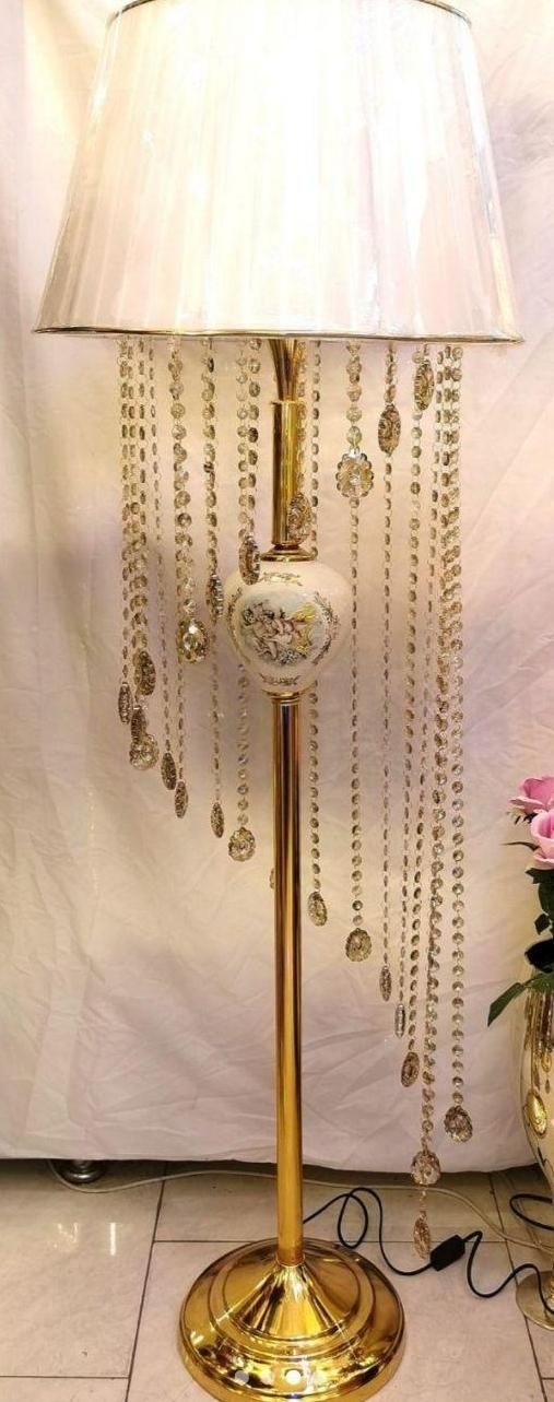 آباژور کنار سالنی قپه چینی|چراغ خواب و آباژور|قم, بنیاد|دیوار