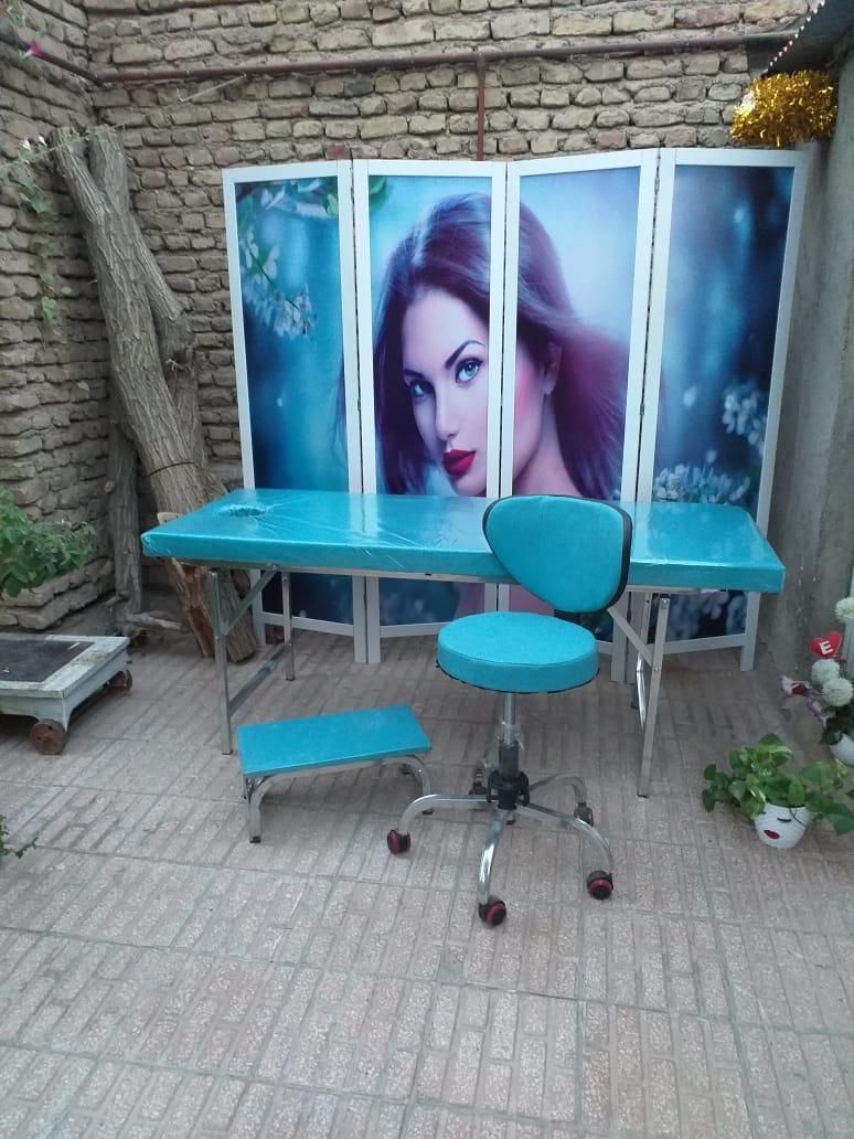 تخت تتو اپلاسیون ماساژ مژه لیزر معاینه پایه تاشو|آرایشی، بهداشتی، درمانی|مشهد, طرق|دیوار