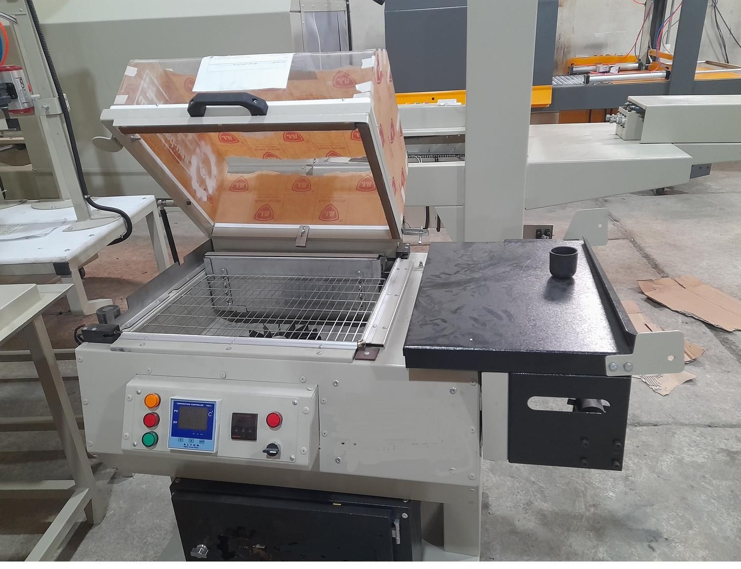 دستگاه شیرینگ پک/کابینی/سرامیکی/قزوینQQQ|کافیشاپ و رستوران|قزوین, |دیوار