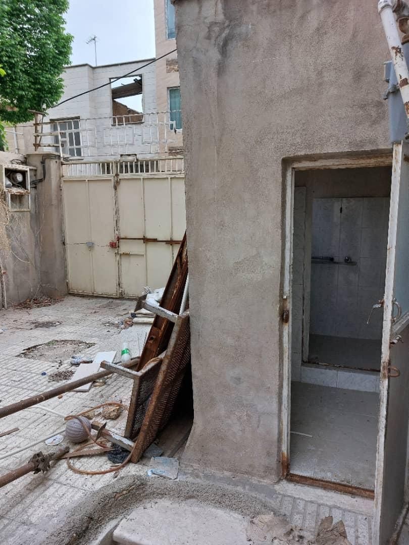 فروش ملک کلنگی تخریب شده۱۴۴متر باجواز در شمیران نو|فروش زمین و ملک کلنگی|تهران, شمیران‌نو|دیوار