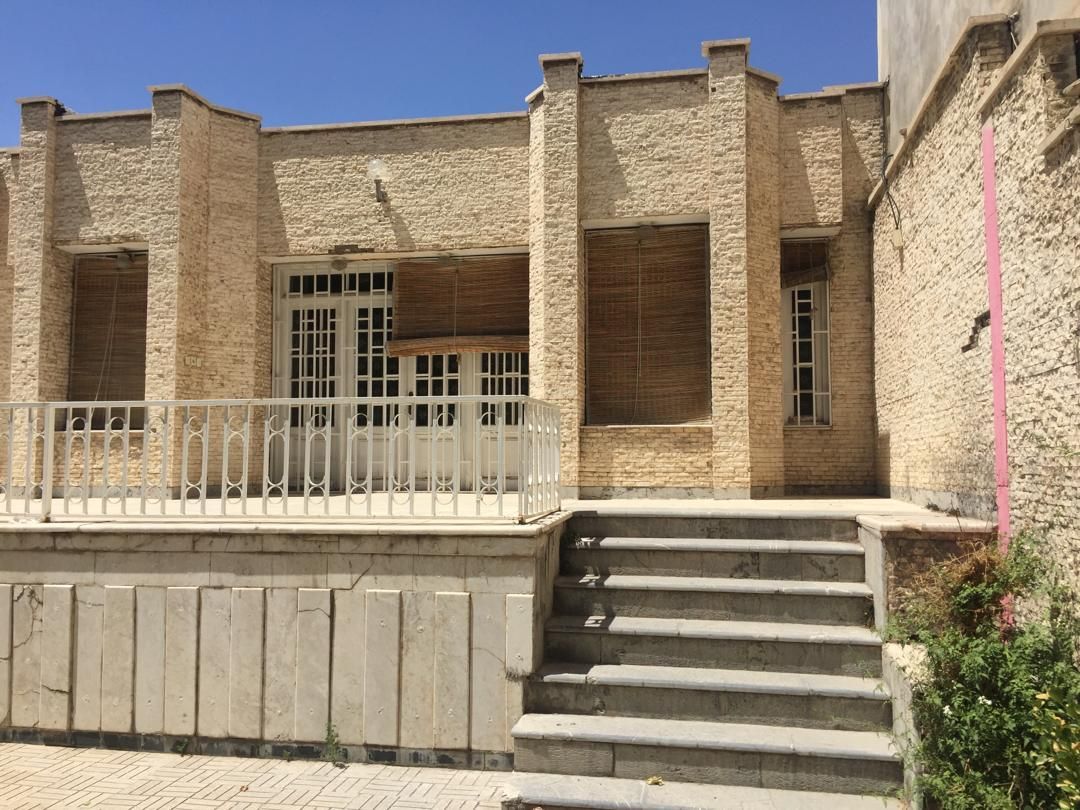 ویلایی ۸۲۰متر/تراکم زیاد/بهترین خیابان احمدآباد|فروش خانه و ویلا|مشهد, بهشت|دیوار