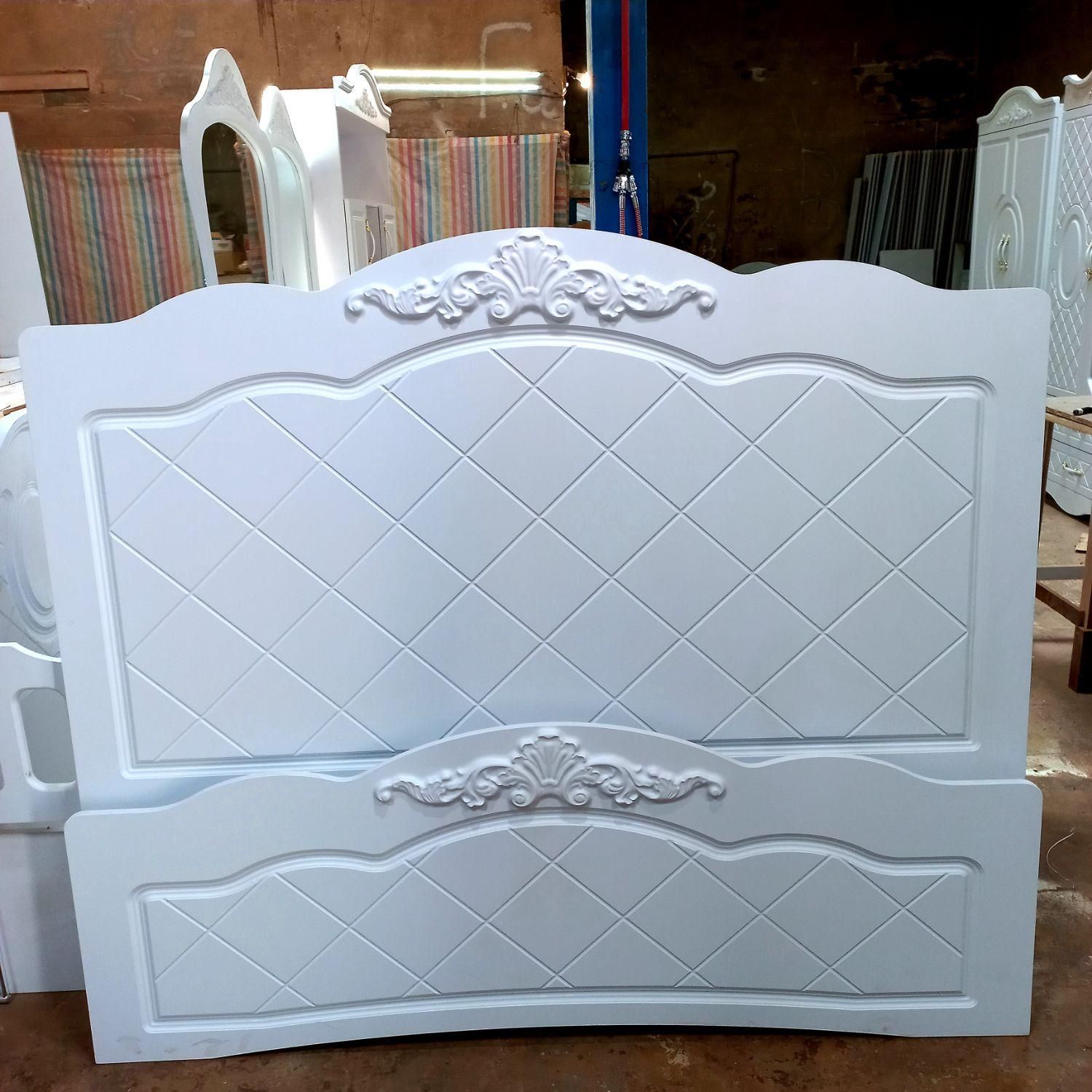 تخت خواب مدل رومی|تخت و سرویس خواب|زاهدان, |دیوار