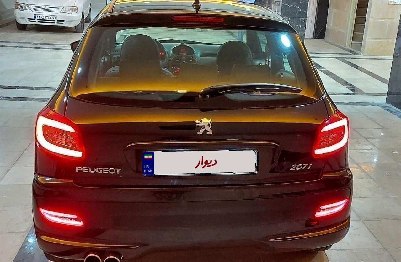 پژو ۲۰۶ تیپ ۲ مدل ۸۰ فیس لیفت به ۲۰۷|خودرو سواری و وانت|کرج, مهرشهر - فاز ۱|دیوار