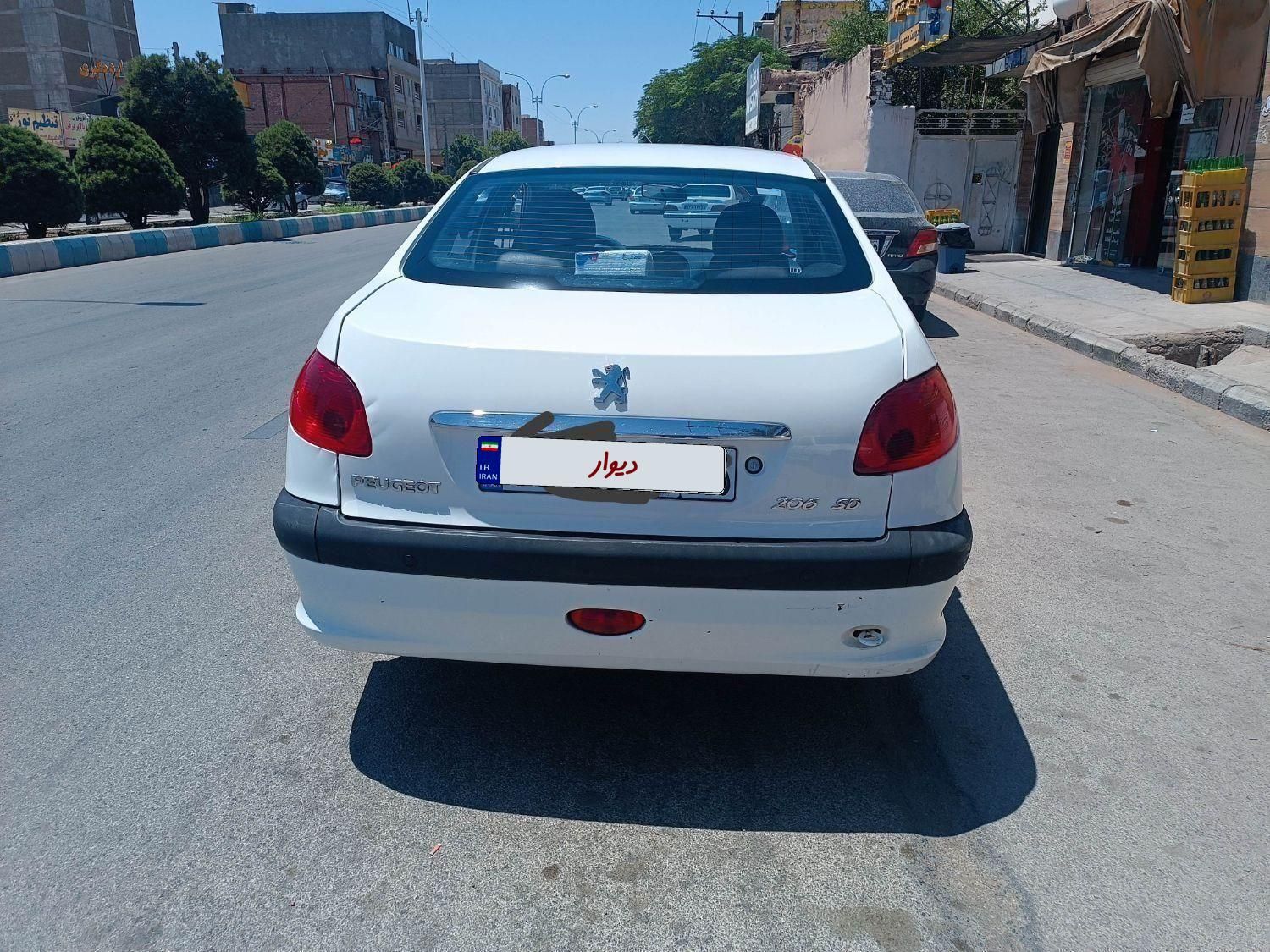 پژو 206 تیپ ۵، مدل ۱۳۹۴|خودرو سواری و وانت|کرمان, |دیوار