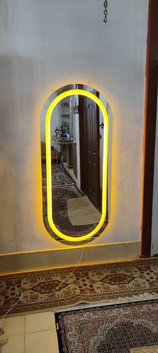 آینه رینگ لایت دار|آینه|ارومیه, |دیوار