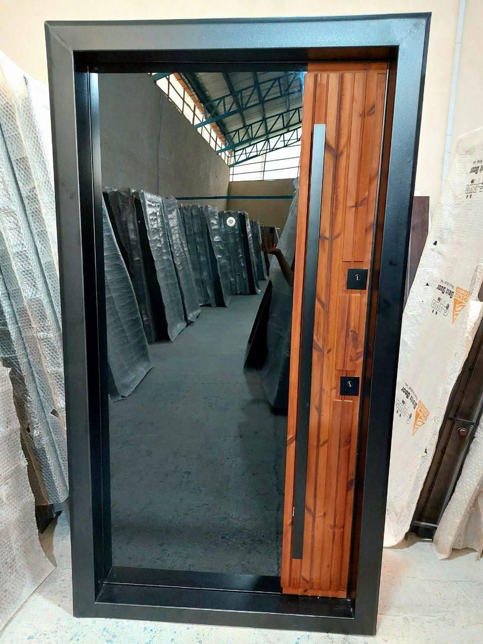 درب ضدسرقت مدل ترموود دوبل ضدآب/تولیدپنجره دوجداره|مصالح و تجهیزات ساختمان|لاهیجان, شقایق|دیوار