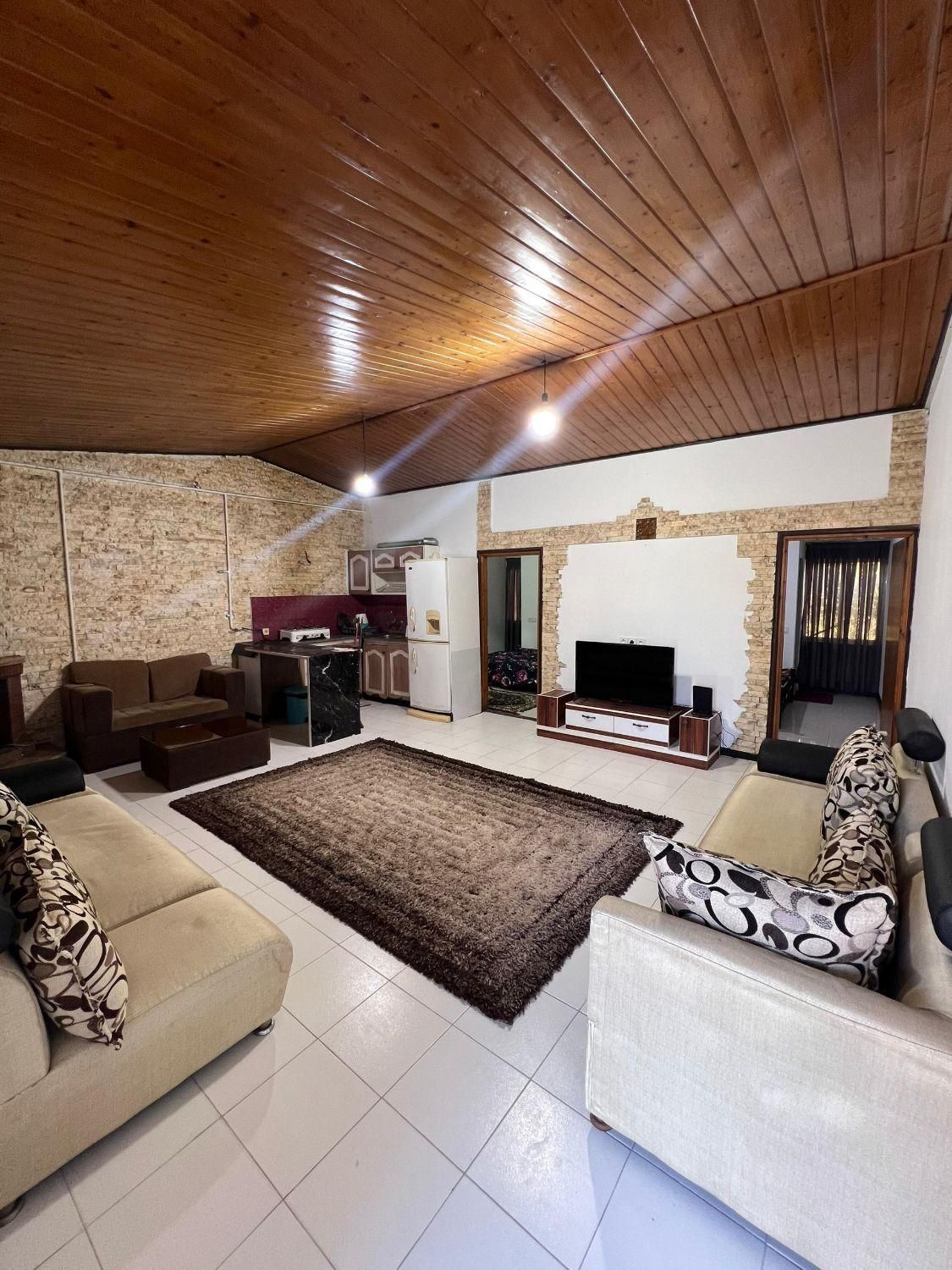 اجاره ویلا ساحلی ۲ خوابه واقع در نور(بدون واسطه)|اجارهٔ کوتاه‌مدت ویلا و باغ|نور, |دیوار