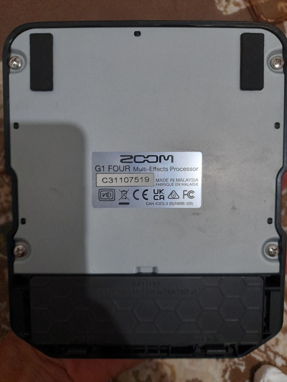 مولتی افکت ZOOM G1 FOUR|گیتار، بیس، امپلیفایر|ساری, |دیوار