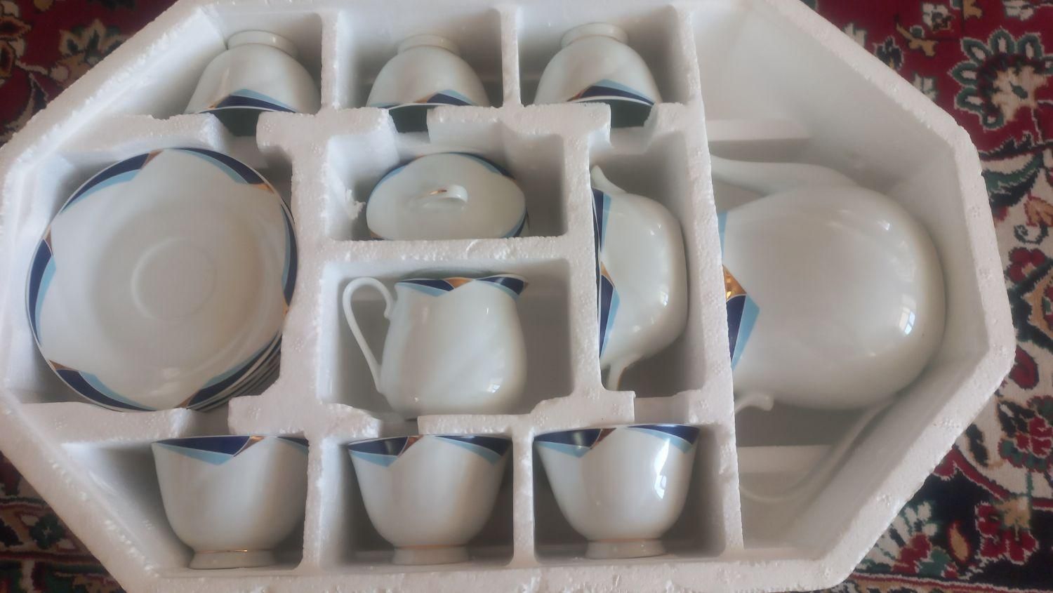 سرویس چای خوری ۶ نفره رویال|ظروف سرو و پذیرایی|مبارکه, |دیوار