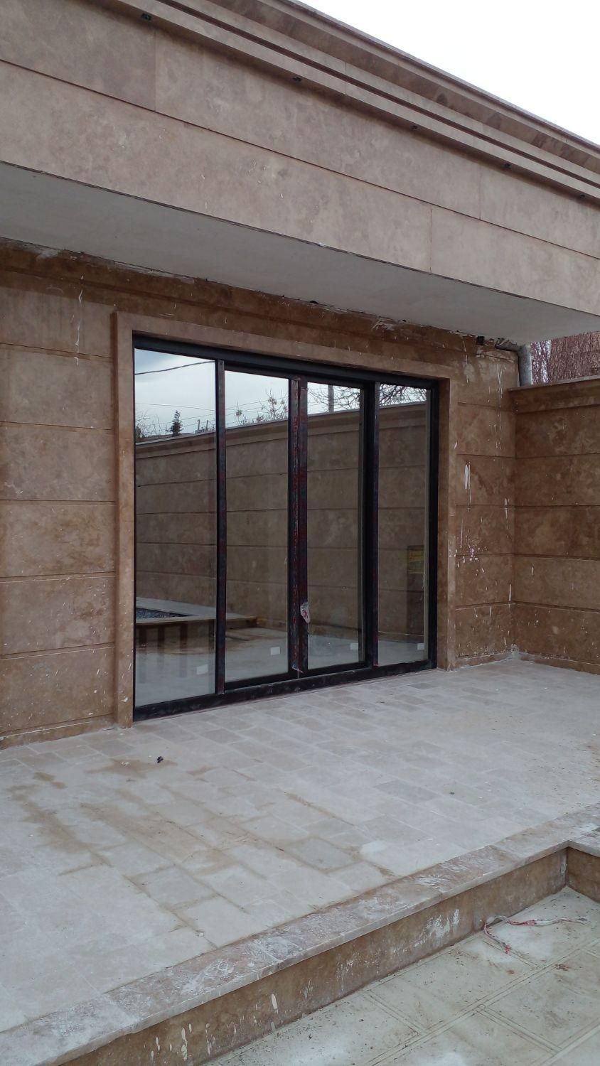 شرکت تولیدی درب و پنجره دوجداره|خدمات پیشه و مهارت|کاشان, دانش|دیوار