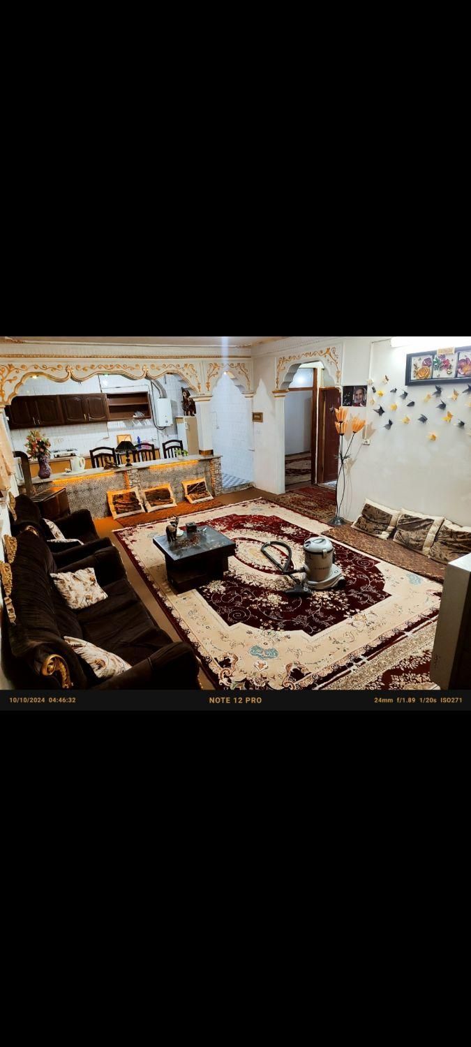 اجاره کوتاه مدت خونه دربستی با پارکینگ|اجارهٔ کوتاه‌مدت آپارتمان و سوئیت|مشهد, کارمندان دوم|دیوار