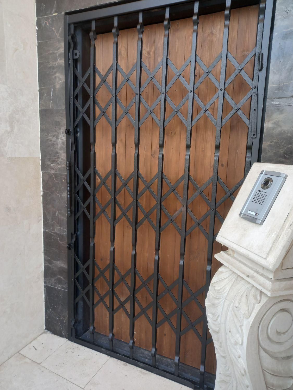 طراحی مدرن حفاظ اکاردئونی نصب درب خیلی سری پنجره|عمدهفروشی|مشهد, رضاییه|دیوار