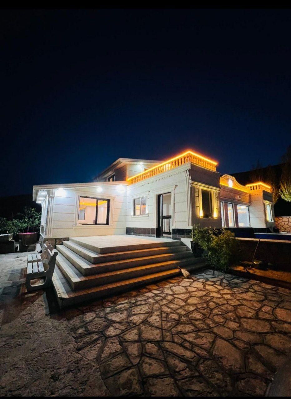 اجاره ویلا جاده هروی استخردار|اجارهٔ کوتاه‌مدت ویلا و باغ|تبریز, |دیوار