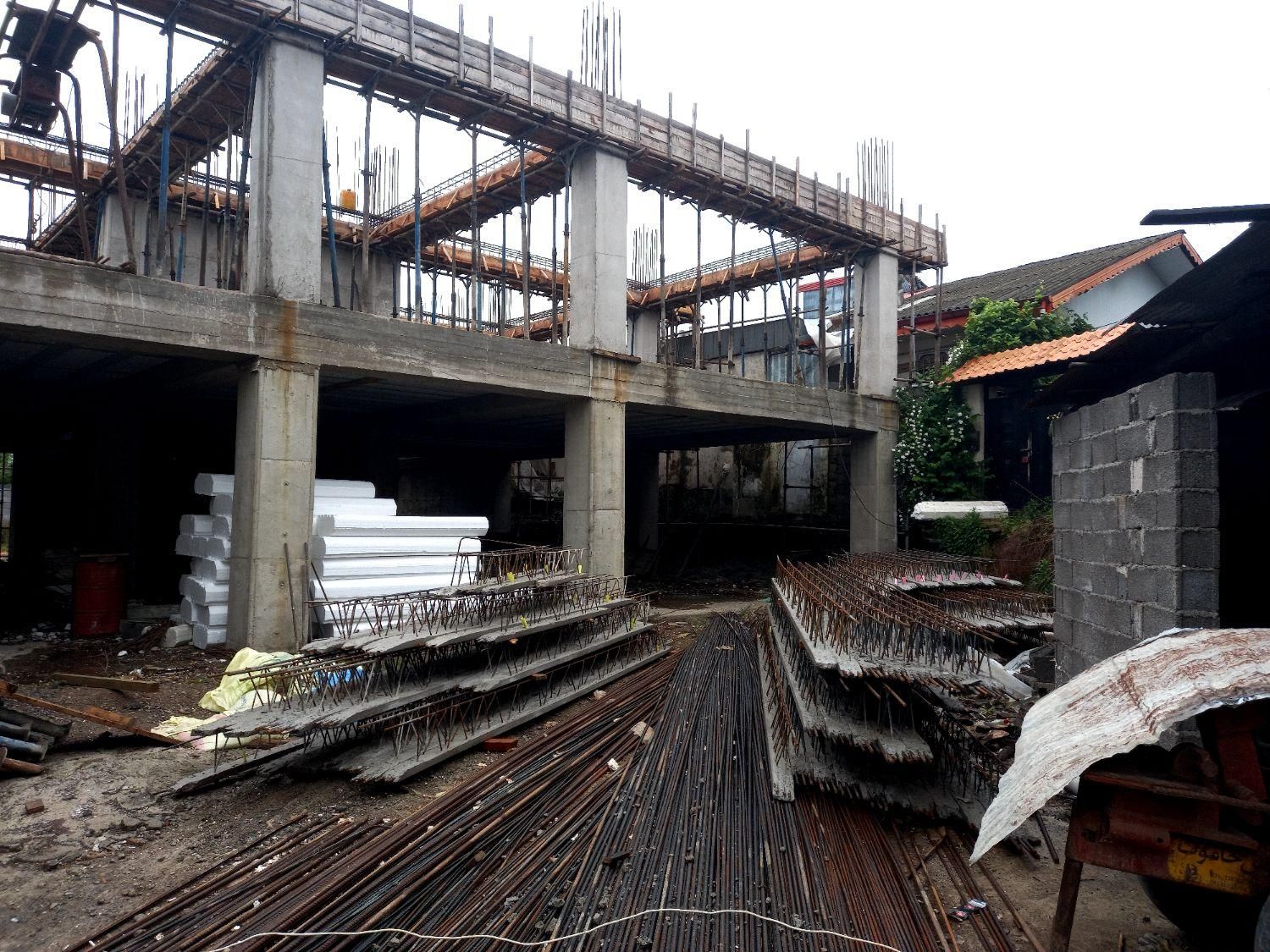 فروش انواع تیرچه صنعتی سنتی|مصالح و تجهیزات ساختمان|رشت, آب و برق|دیوار