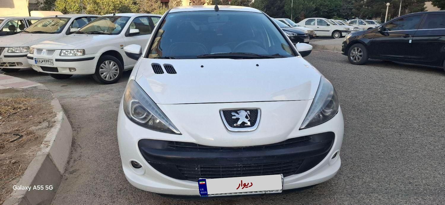 ۲۰۷سقف فلزبرقی مدل۱۴۰۱|خودرو سواری و وانت|تهران, شهرک امیرالمومنین|دیوار
