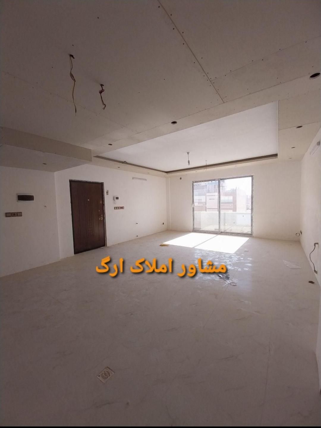* * *آپارتمان 90 متر 2 خواب تک واحدی پروین|فروش آپارتمان|اصفهان, پروین|دیوار
