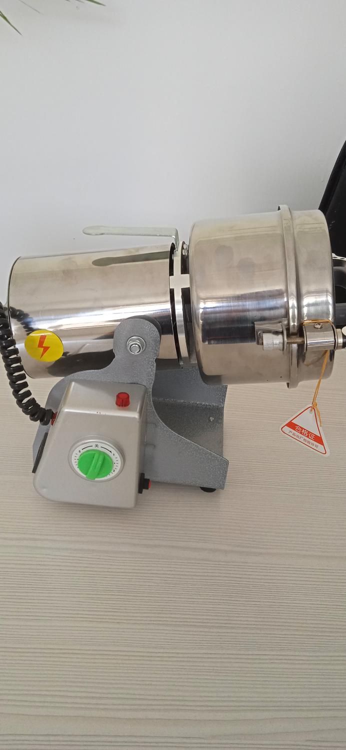 دستگاه آسیاب عطاری *دانه های سخت|ماشین‌آلات صنعتی|شیراز, ارم|دیوار