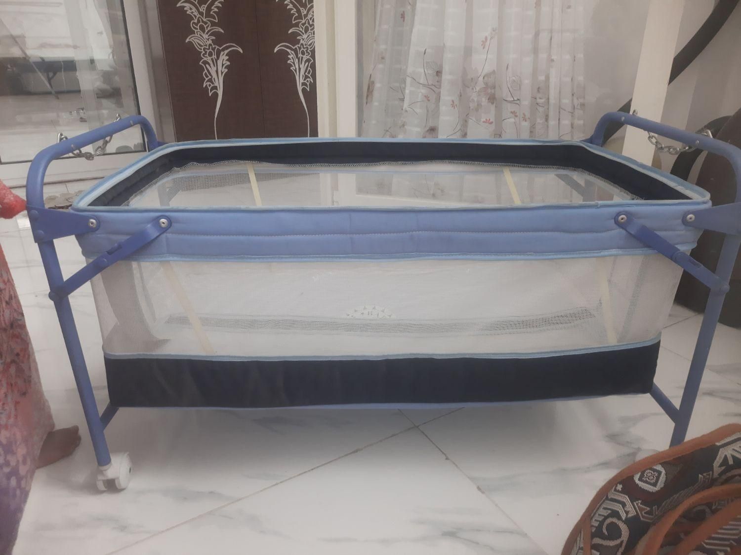 گهواره کنارتخت کودک|تخت و صندلی بچه|اصفهان, گورتان|دیوار