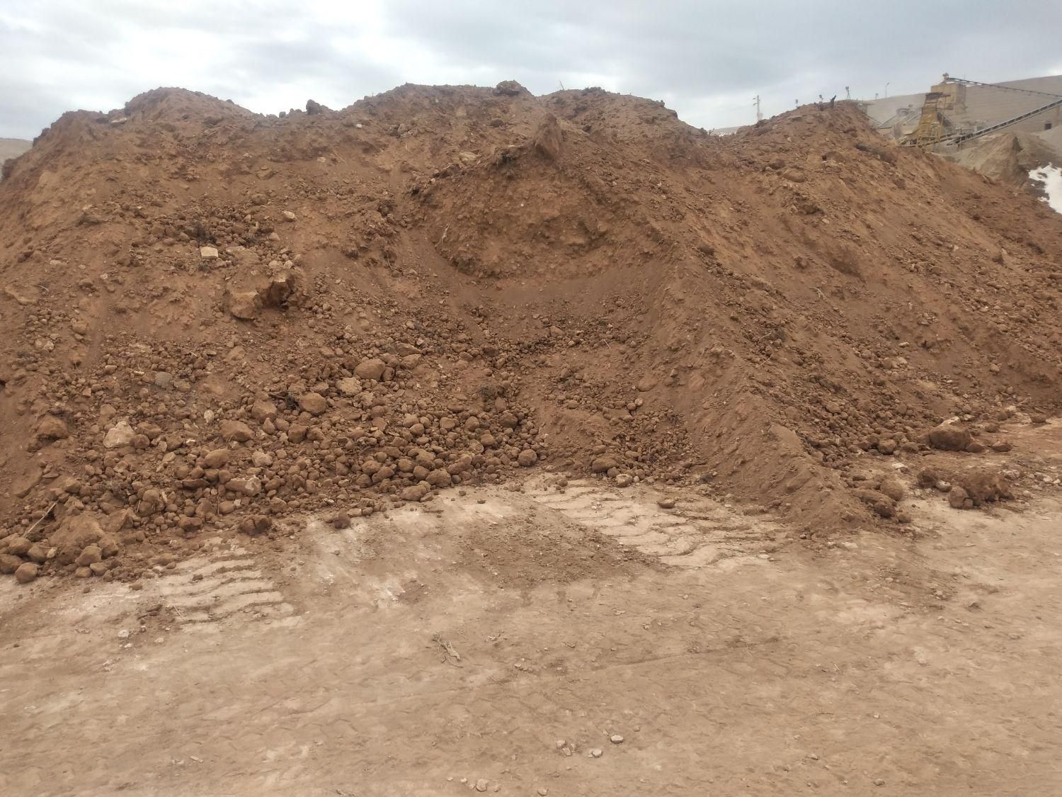 خاک باغچه وکودحیوانی|خدمات باغبانی و درختکاری|آبسرد, |دیوار