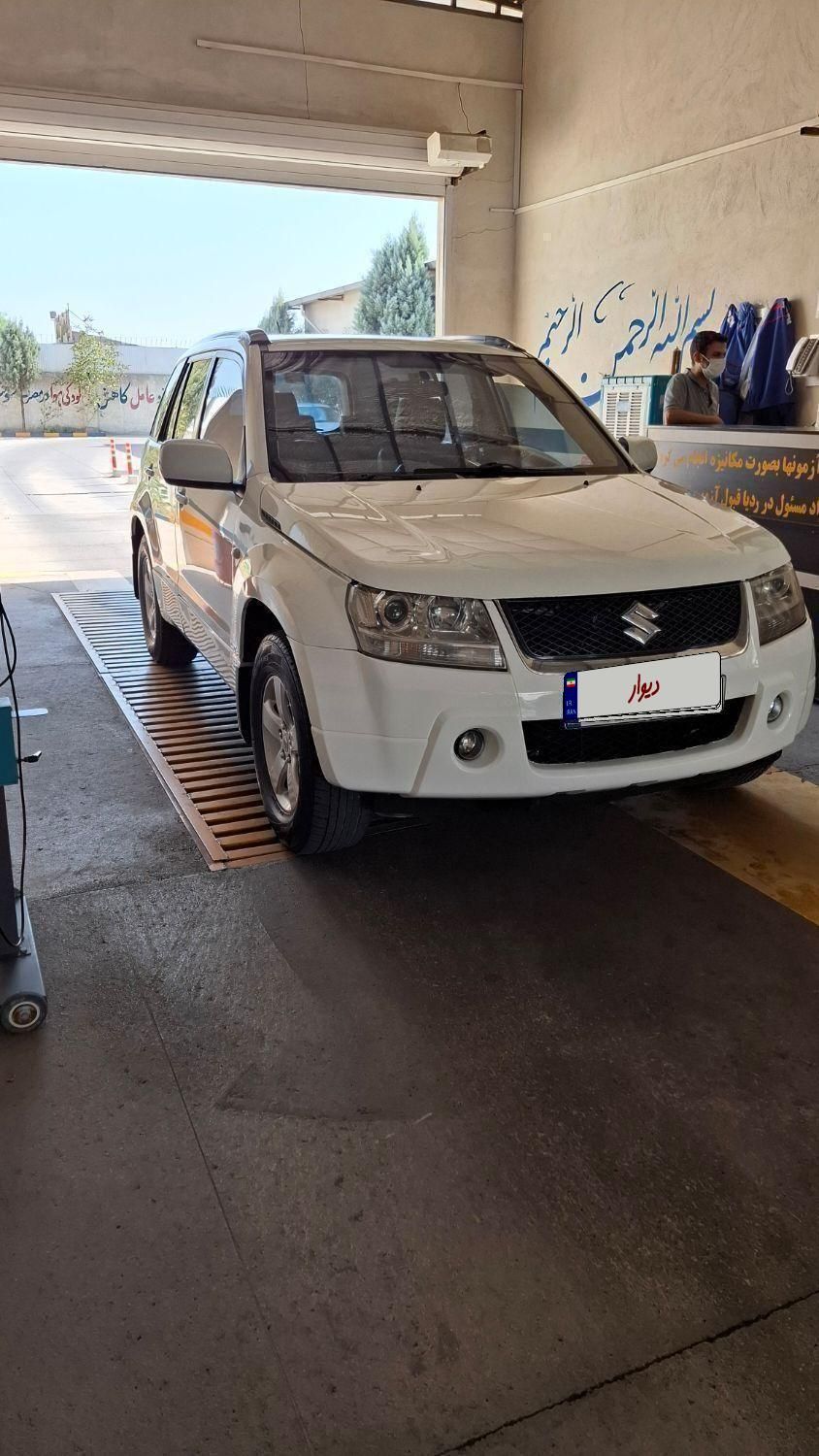 سوزوکی ویتارا مونتاژ اتوماتیک 2000cc، مدل ۱۳۸۸|خودرو سواری و وانت|کرج, شهر جدید اندیشه|دیوار