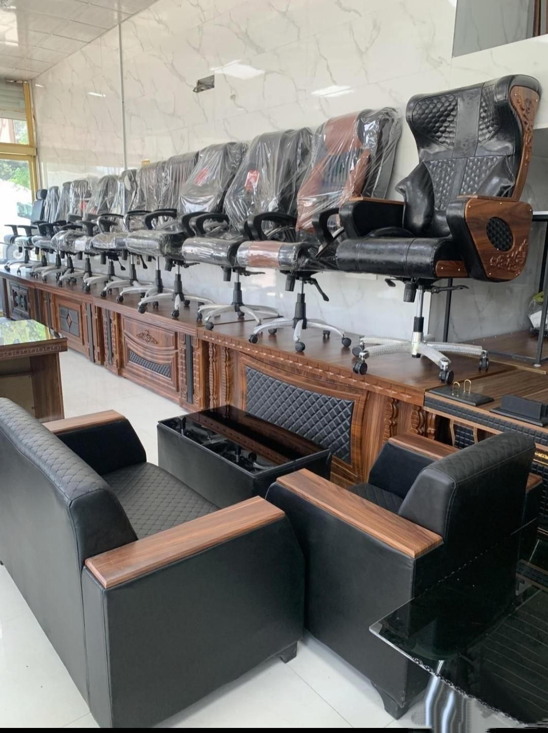 فروش و تولید میز اداری مدیریت کارمندی|دفتر کار|تبریز, |دیوار