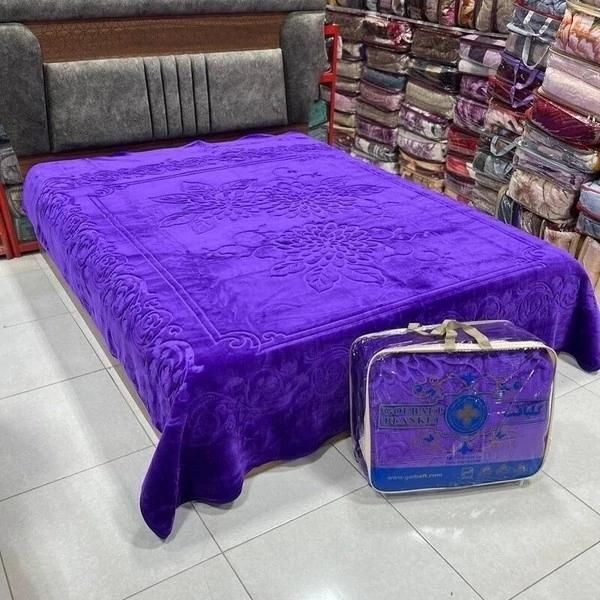 پتو گلبافت اصل با قیمت مناسب تنوع طرح + ارسال فوری|رختخواب، بالش، پتو|تبریز, |دیوار