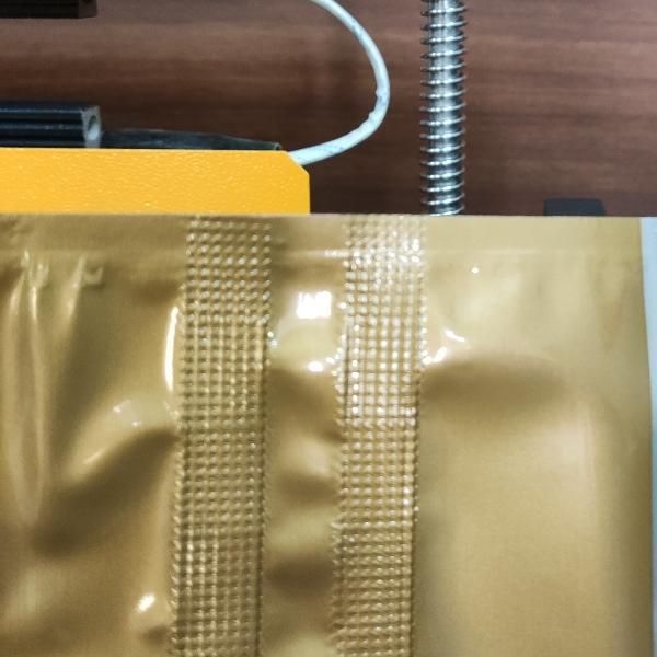 دستگاه دوخت پرس پلاستیک پدالی برای بسته بندی|خدمات پیشه و مهارت|خرم‌آباد, |دیوار
