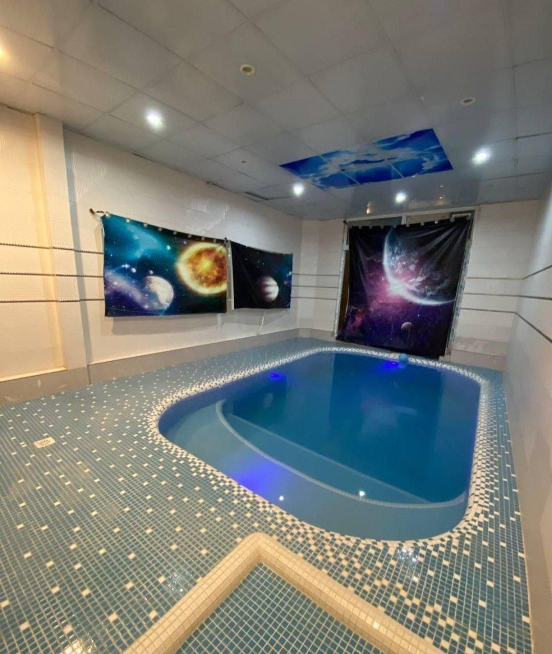 باغ ویلا با استخر آبگرم امشب خالی|اجارهٔ کوتاه‌مدت ویلا و باغ|مشهد, وکیل‌آباد|دیوار